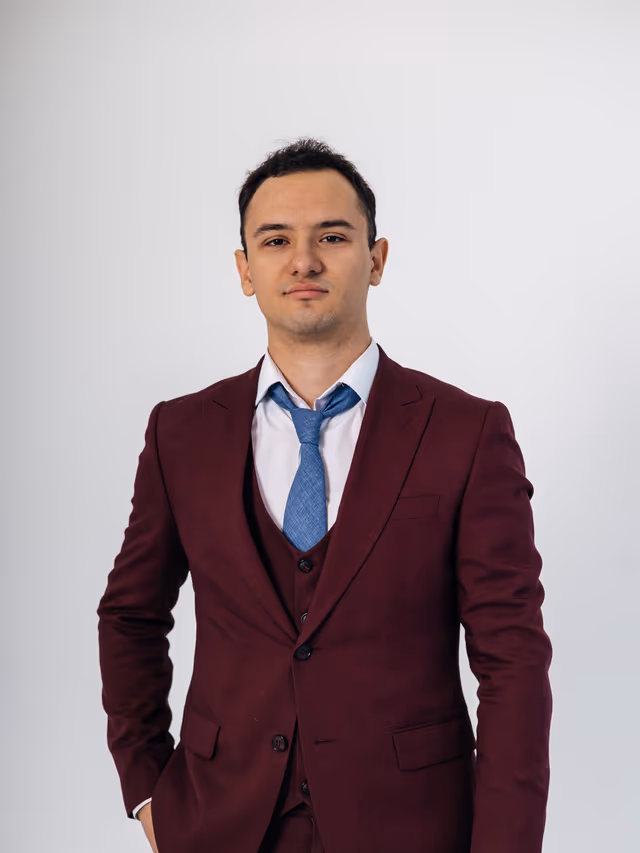 Корнел Бежан
